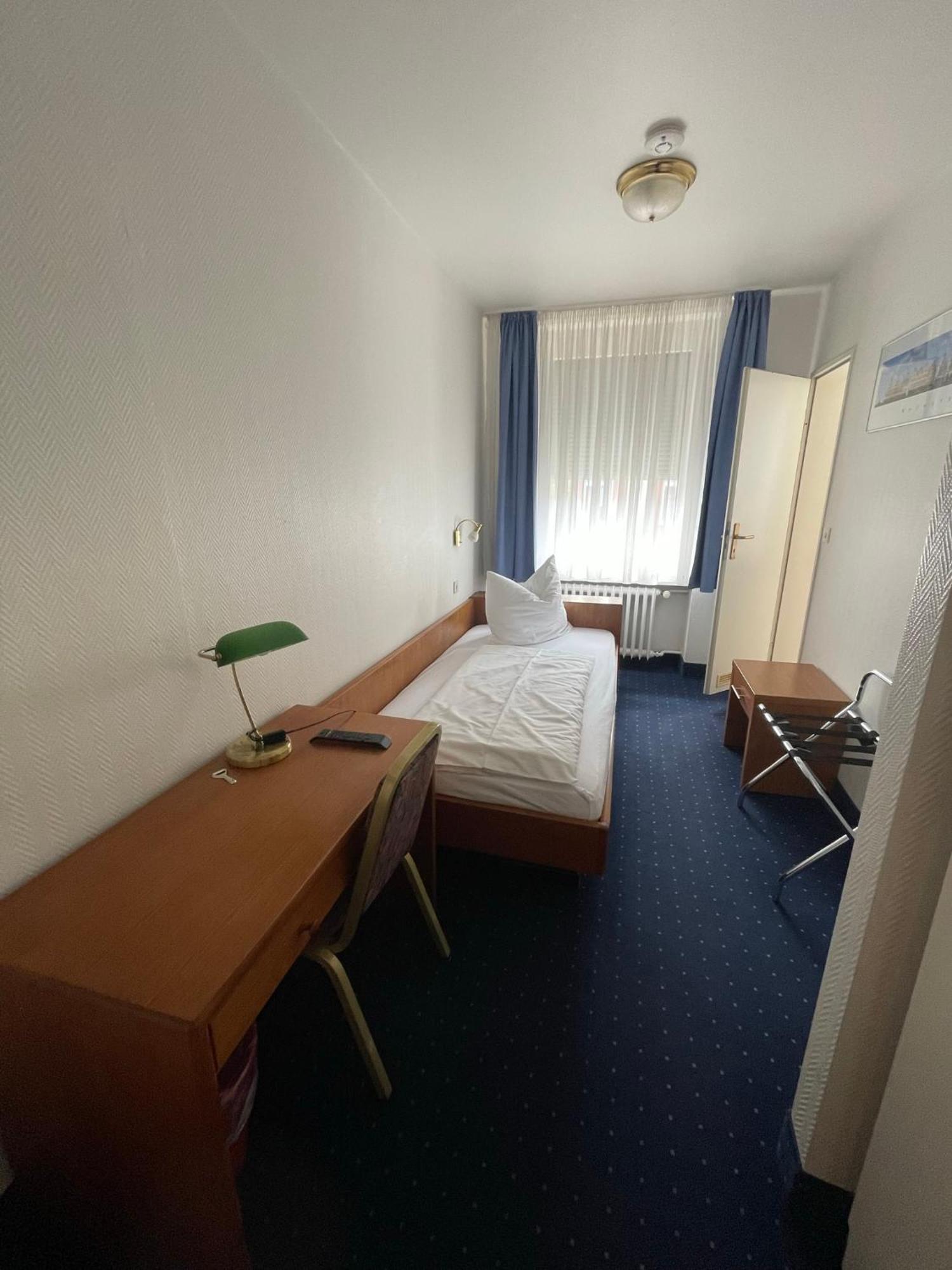 Munster Horstmann Garni Hotel Bagian luar foto